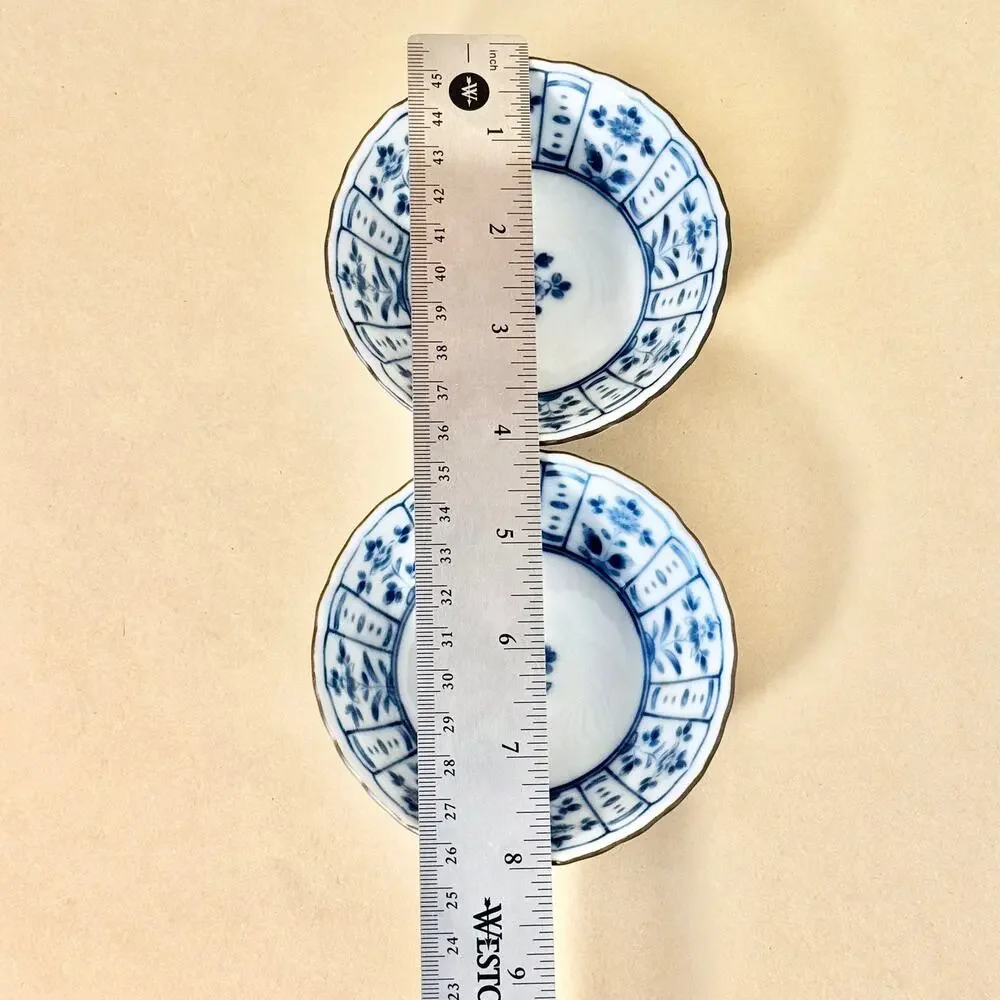 Japanese Tachikichi Blue White Mino Ware Porcelain Bowl Set, 2 Medium + 2 Small